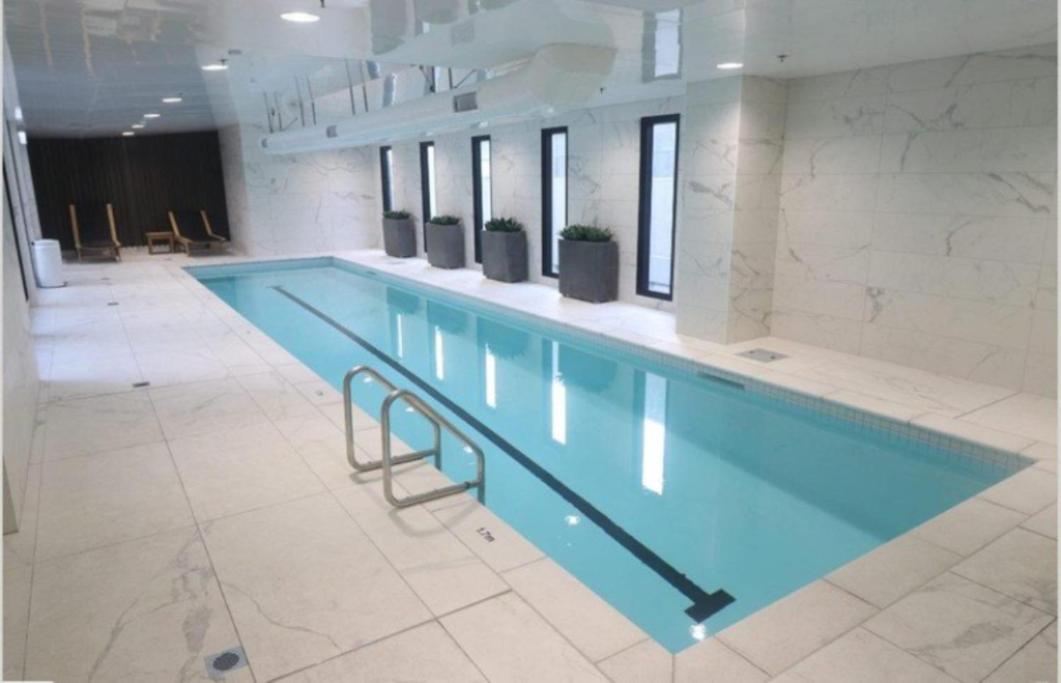 Free Wifi!! Spacious 1-Bedroom Apt, Auckland Cbd Esterno foto