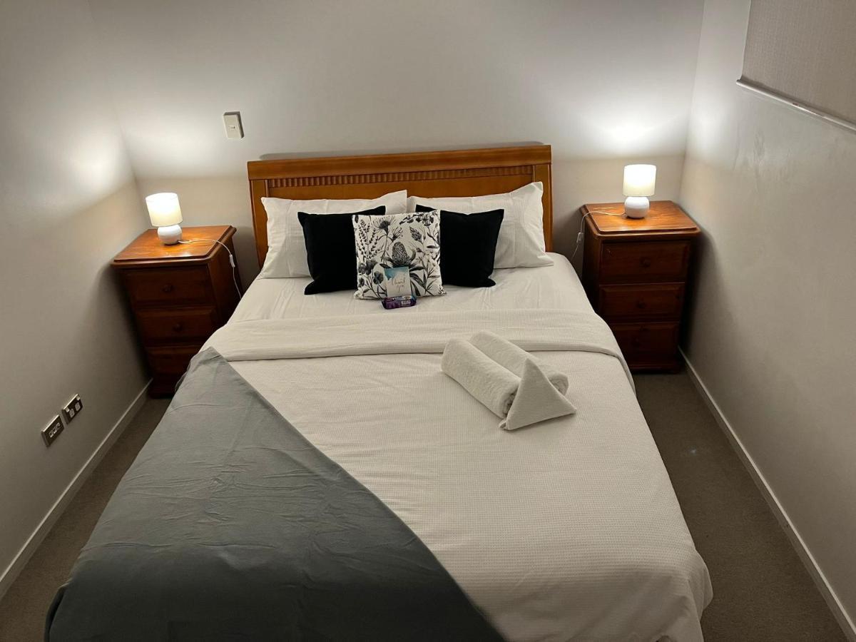 Free Wifi!! Spacious 1-Bedroom Apt, Auckland Cbd Esterno foto